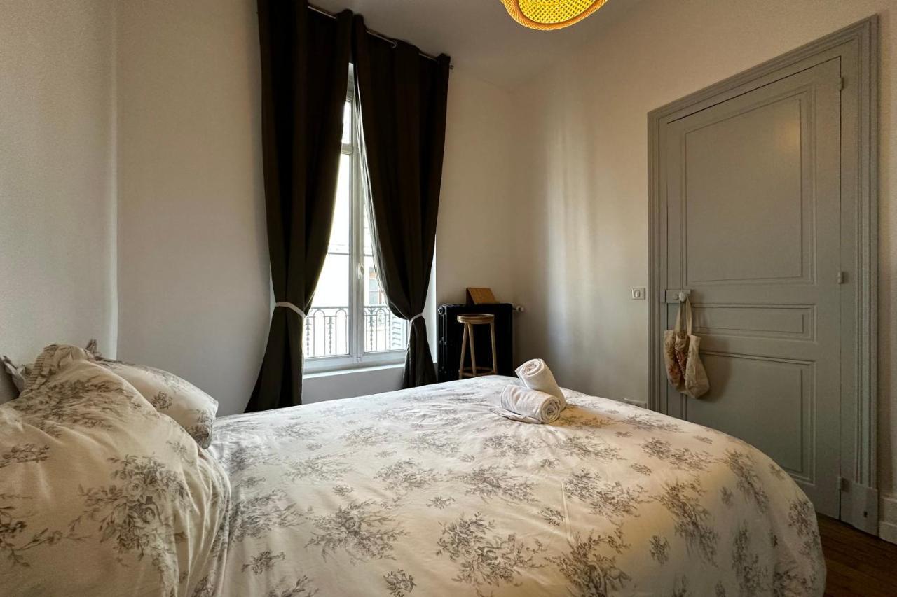 In The Beautiful Districts Of Tours A "Particular" With Great Comfort Villa Eksteriør billede