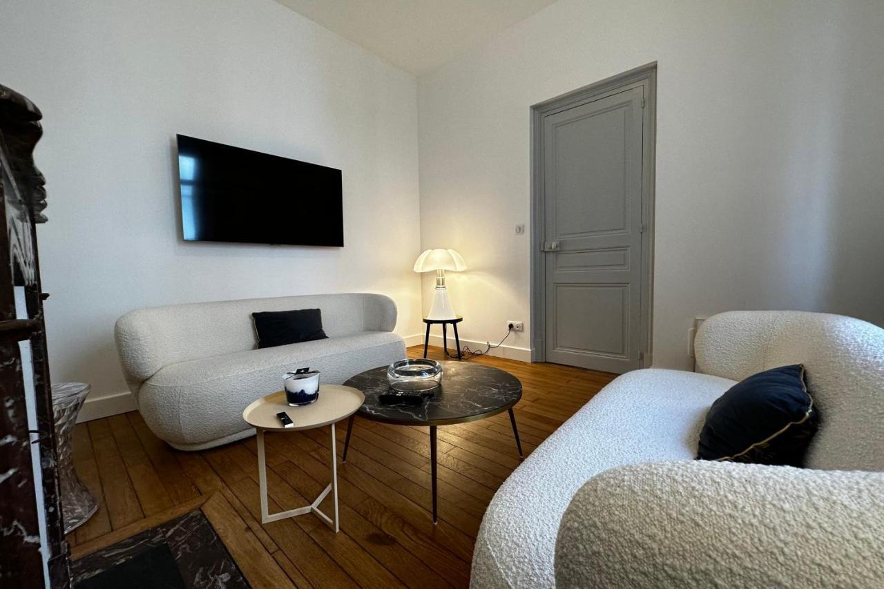 In The Beautiful Districts Of Tours A "Particular" With Great Comfort Villa Eksteriør billede